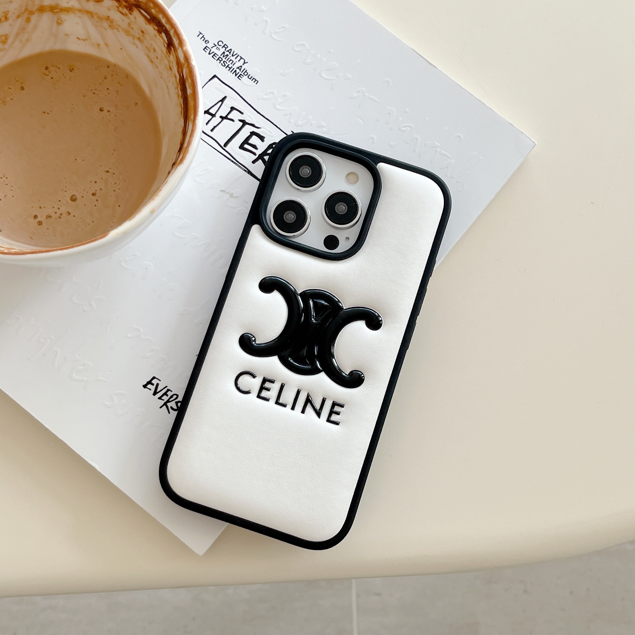 Puffer CL iPhone Case White-RYL251802