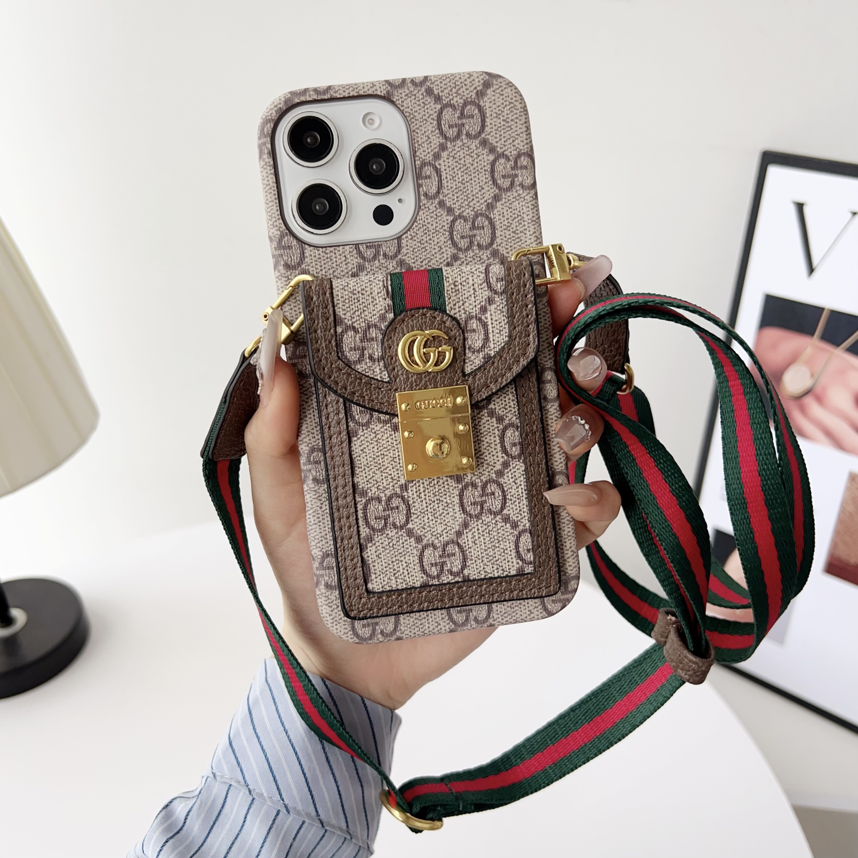 Classic GG iPhone Case With Card Holder And Strap Brown-GKS251821