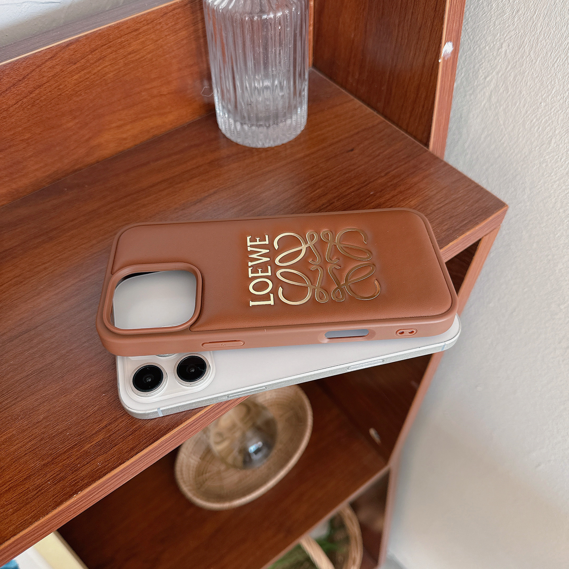 Leather LE iPhone Case Brown-JSK250904