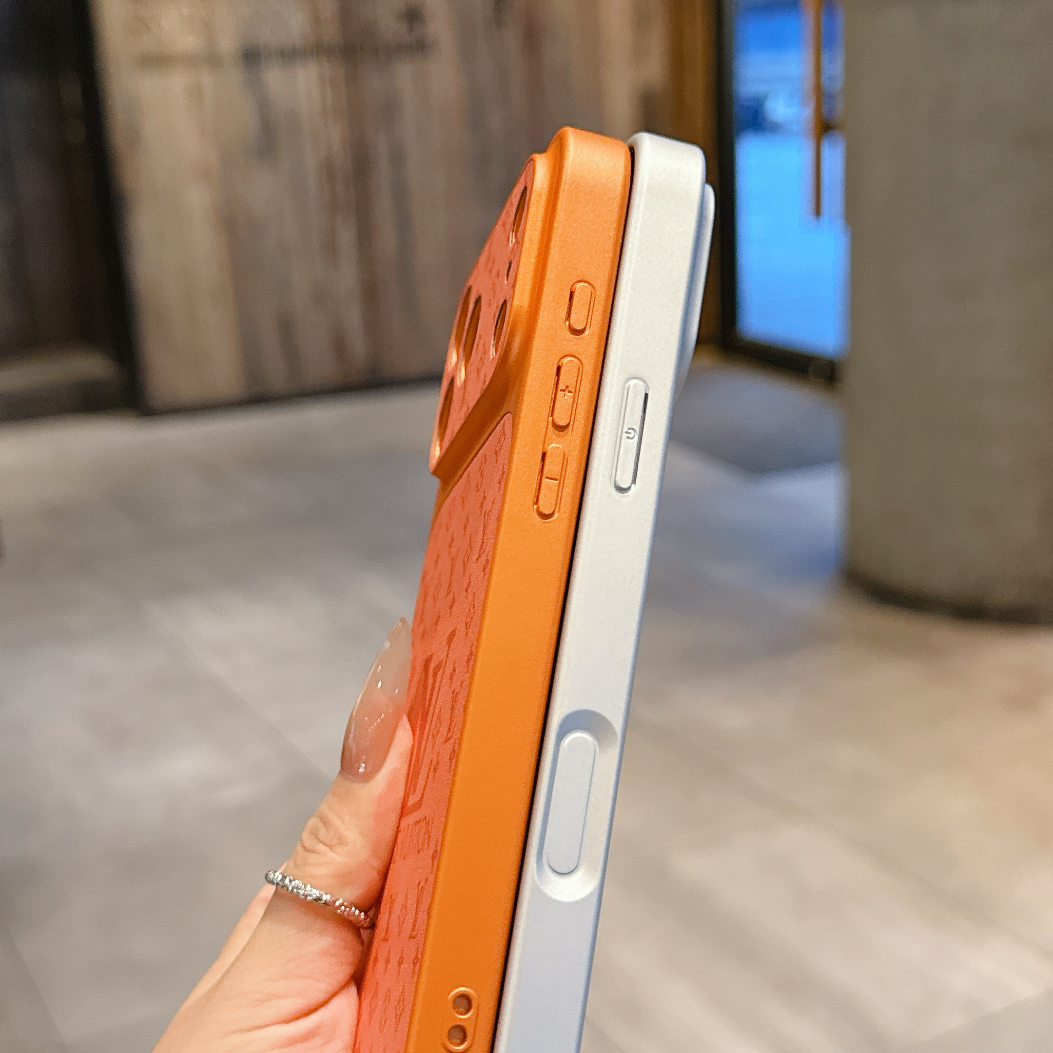 Luxury Monogram iPhone case orange– GZLV001