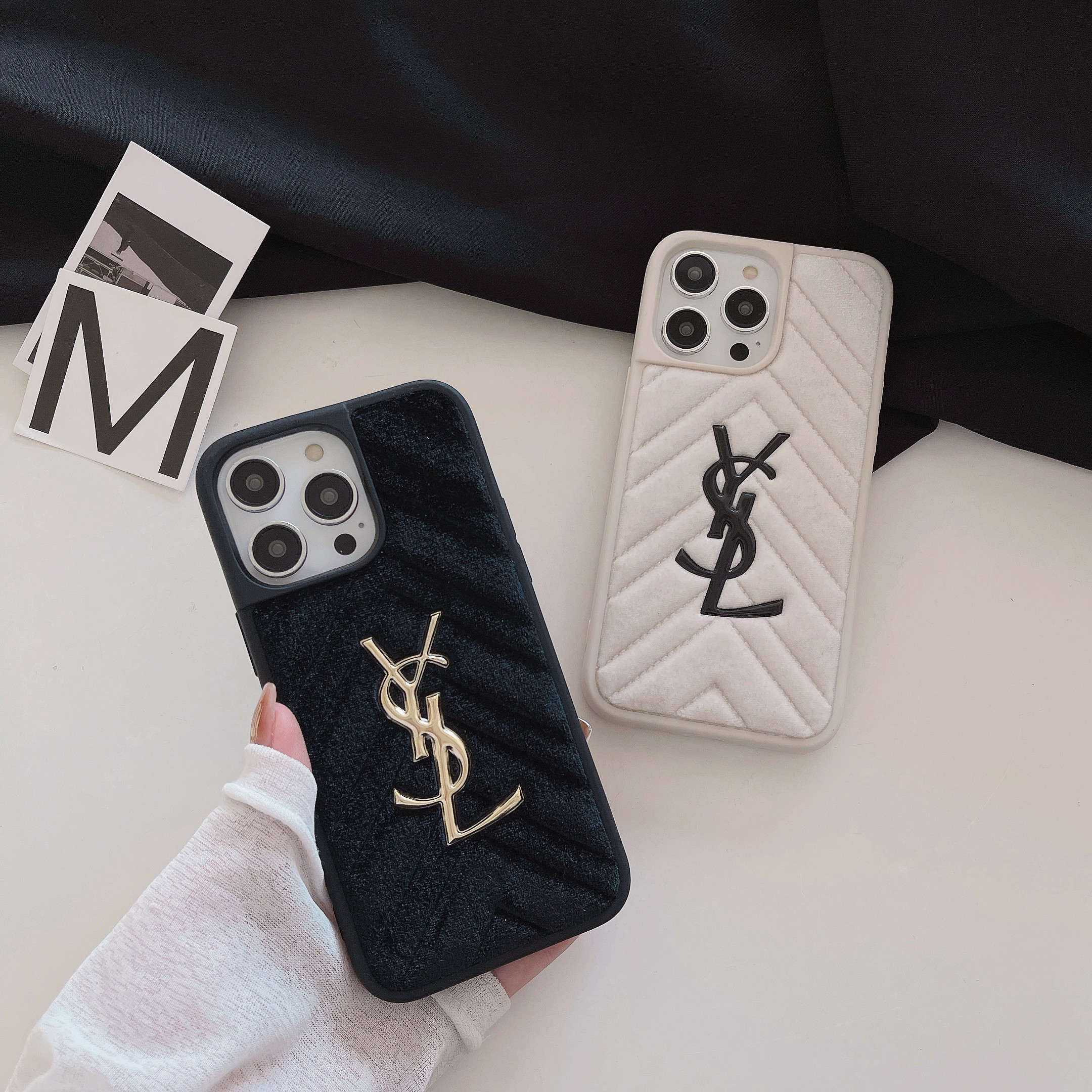 YL iPhone Case Black-MRK250905