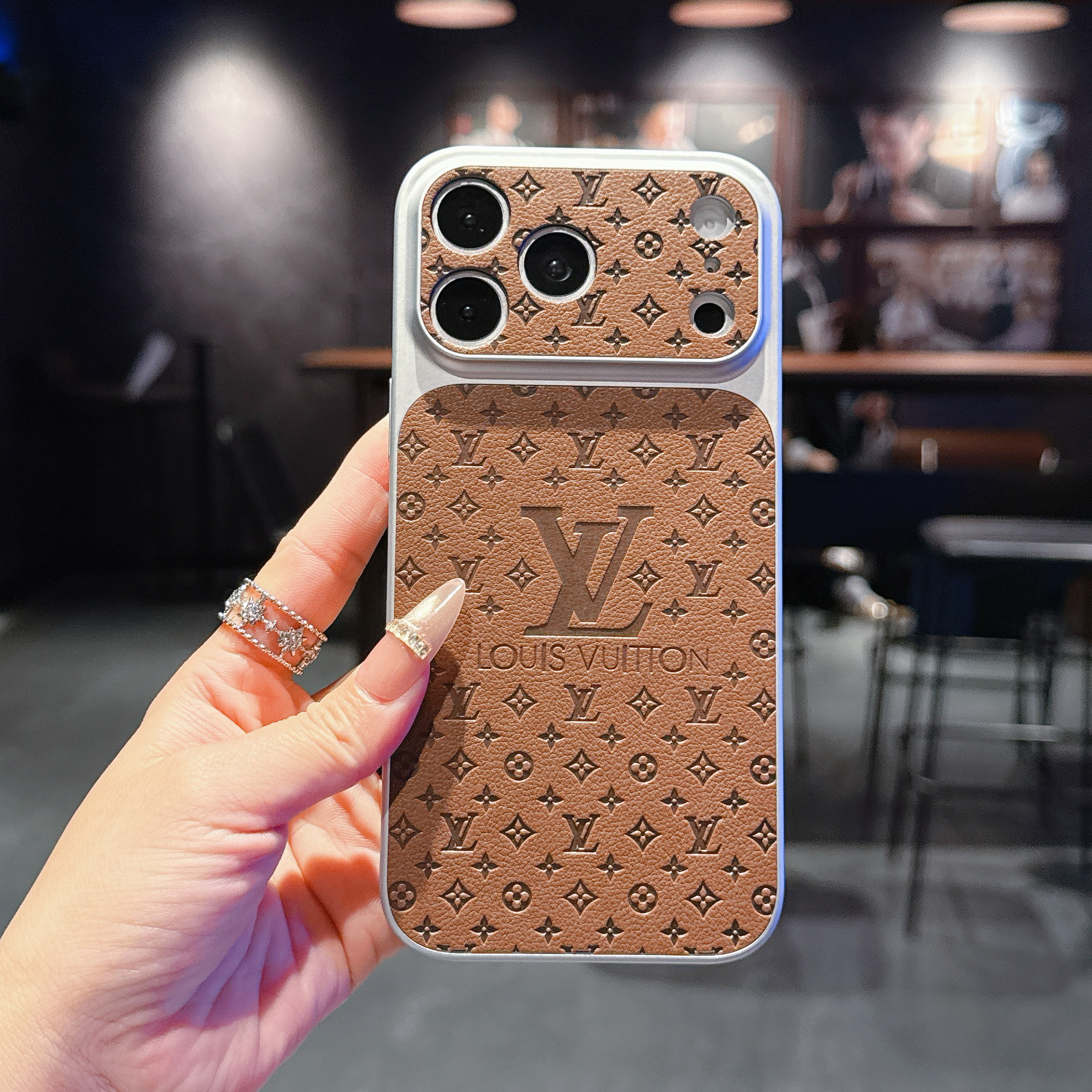 Elegant Monogram iPhone case orange– GZLV003