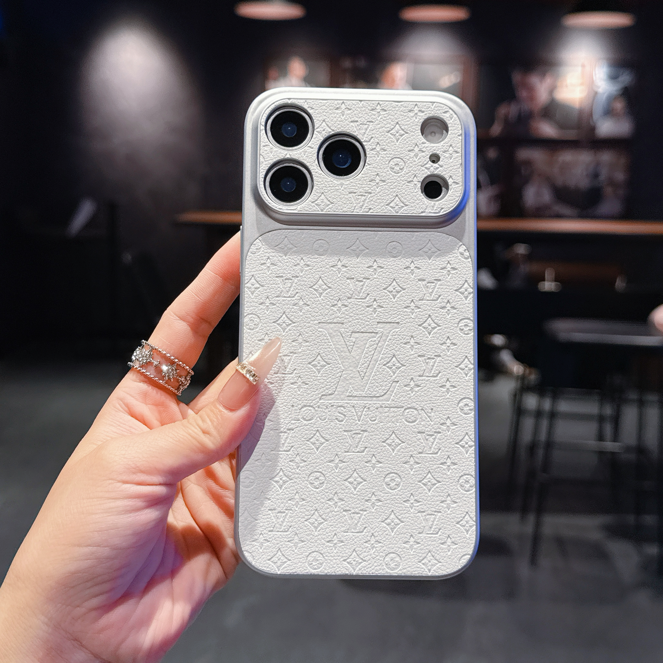 Elegant Monogram iPhone case orange– GZLV003