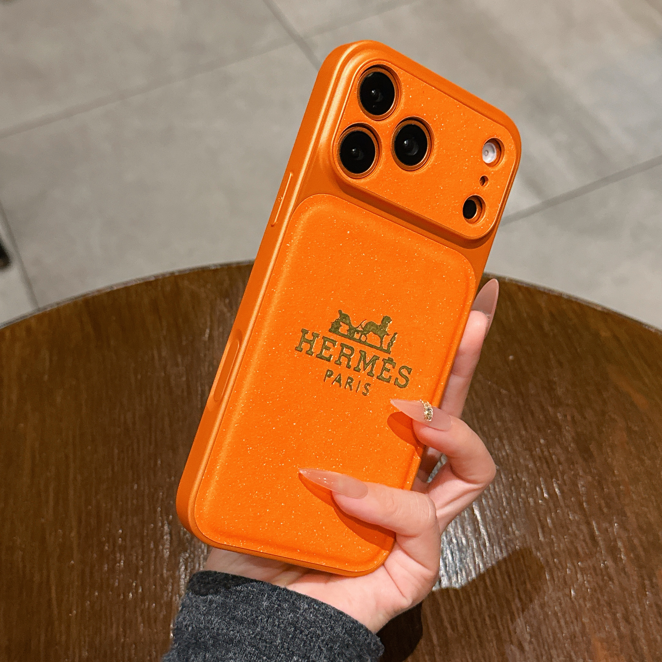 Premium CH iPhone case orange– GZLV005