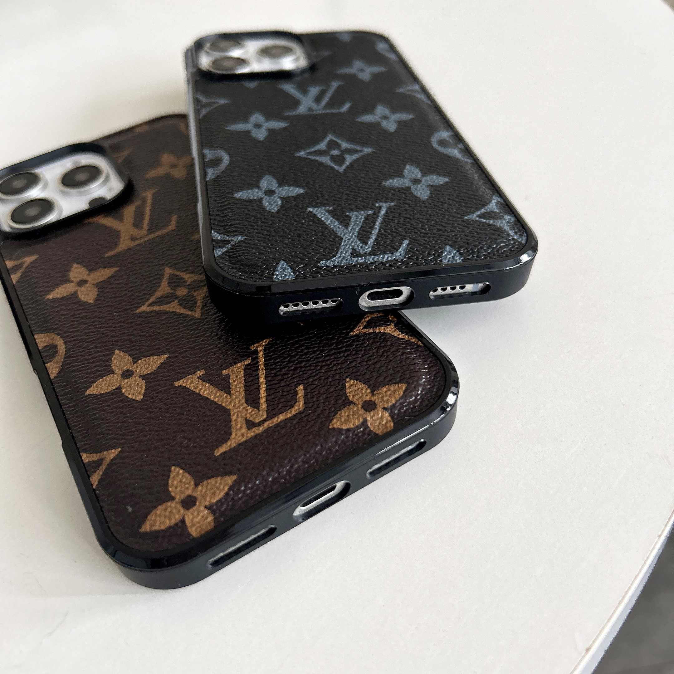 Leather  Monogram Phone Case For iPhone Black-BMK241125-casezom