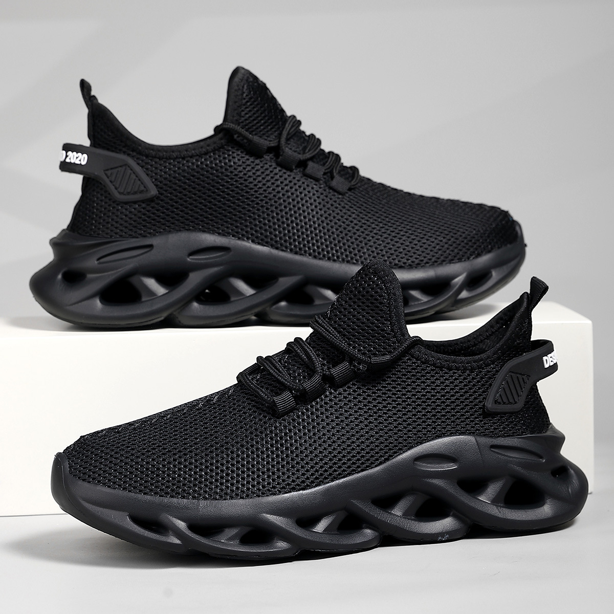 👟 Men's Ergonomic Sneakers – Arch Support & Slip-Resistant Sole 🛑✨