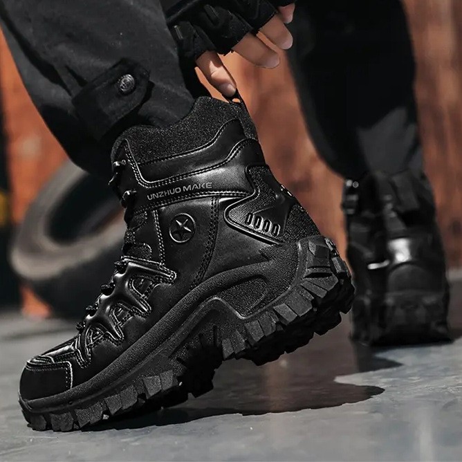 (🎁Free Socks Giveaway🧦) Men Combat Boots Waterproof Non-Slip Hiking Boots Anti-Puncture Anti-Sprain Work Boots