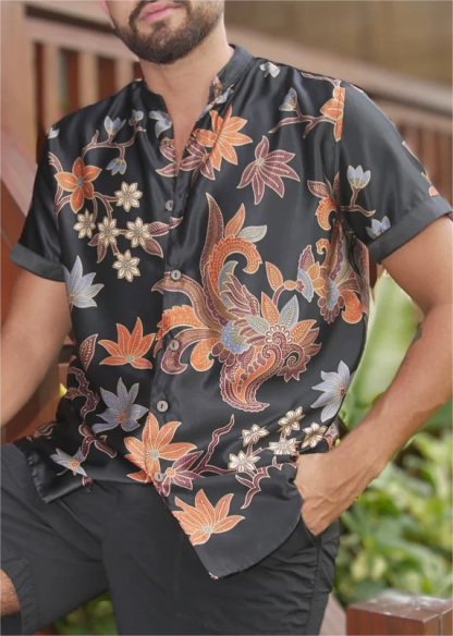 Casual And Comfortable Floral Shirt
