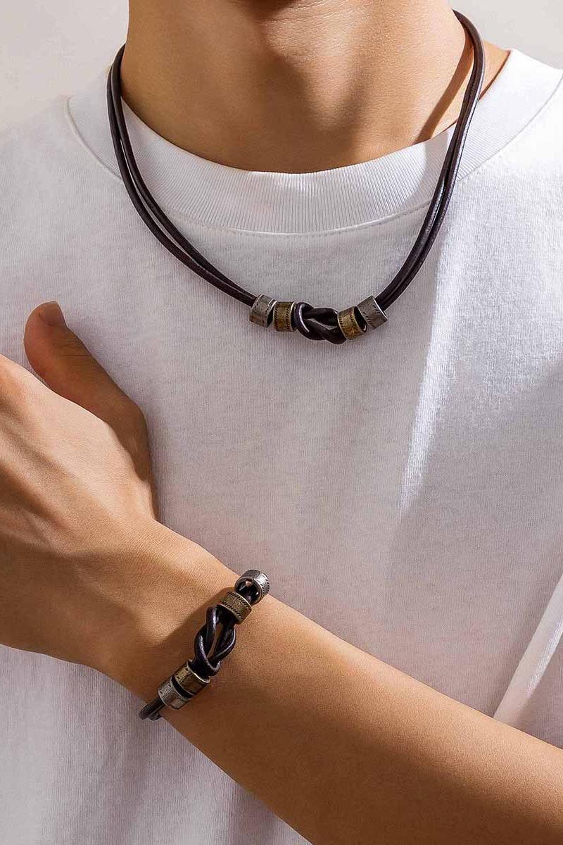 Simple Leather Hoop Necklace
