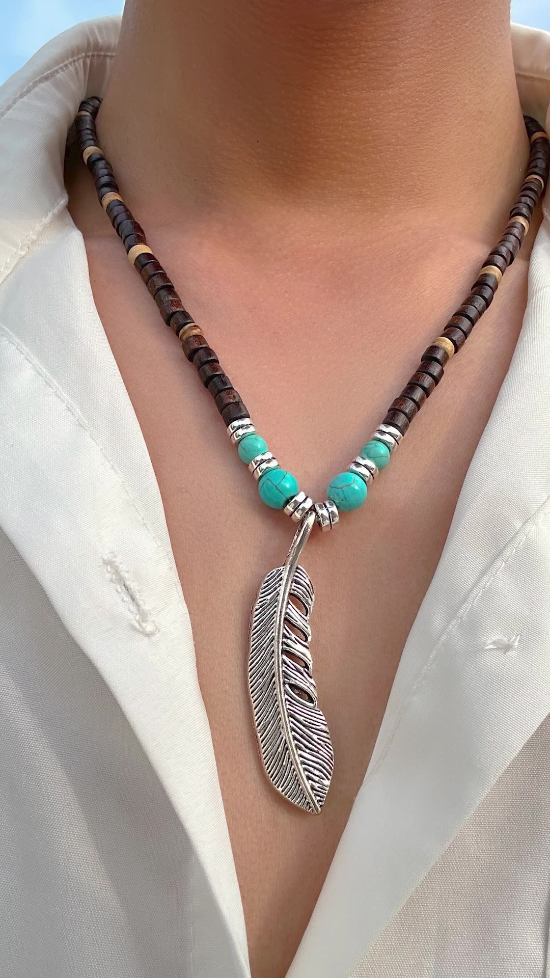 High-Grade Turquoise Clavicle Chain Feather Pendant