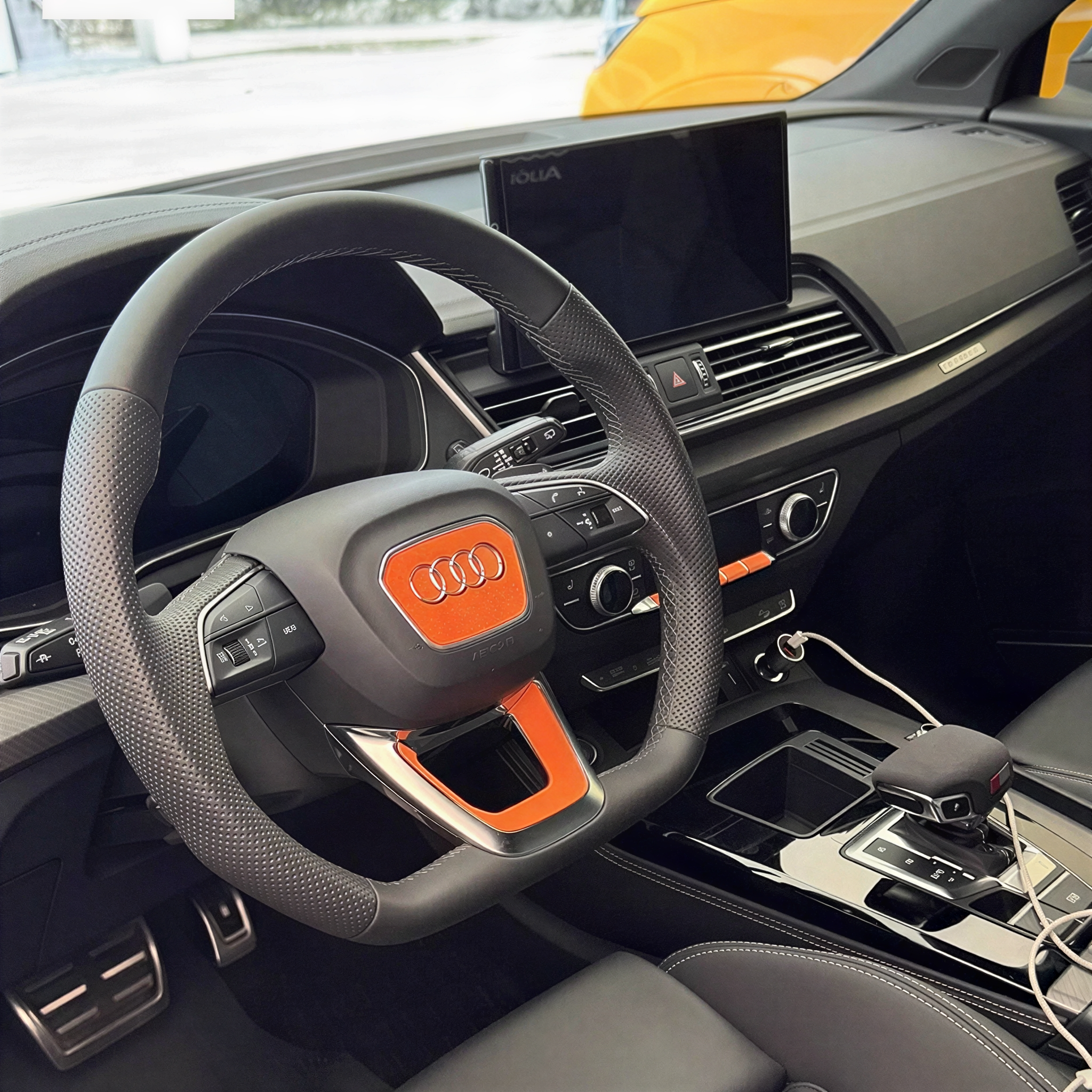 Asign Steering Wheel Logo Accent for Audi Q3 / Q5 / Q6 / Q7 / Q8