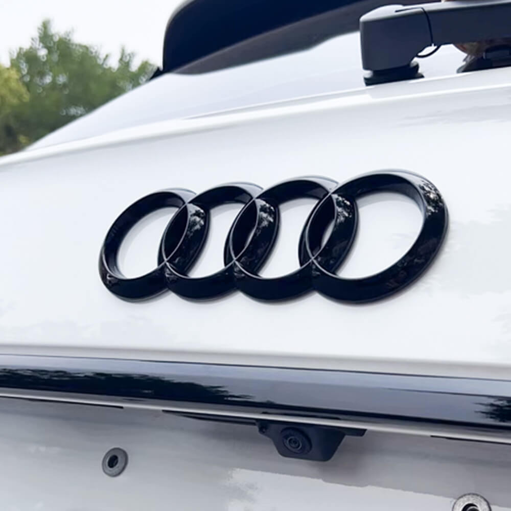 Asign Audi Blackout Emblem – Lightweight, Durable, Easy Installation