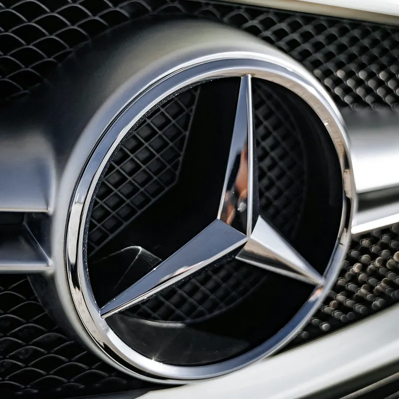 Asign Blackout Emblem for Mercedes-Benz – Front Grille & Trunk Badge