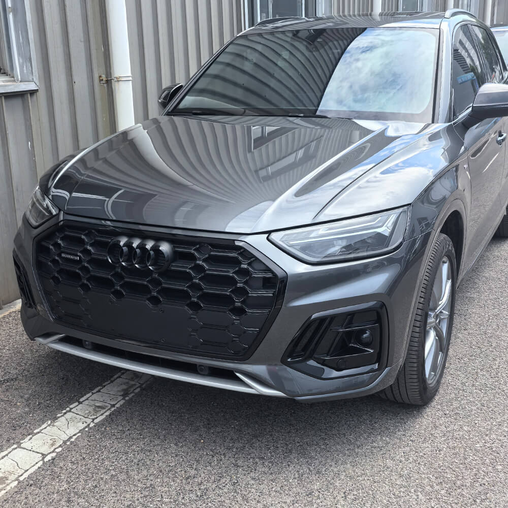 Asign Audi Blackout Emblem – Lightweight, Durable, Easy Installation