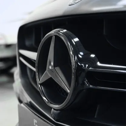 Asign Blackout Emblem for Mercedes-Benz – Front Grille & Trunk Badge