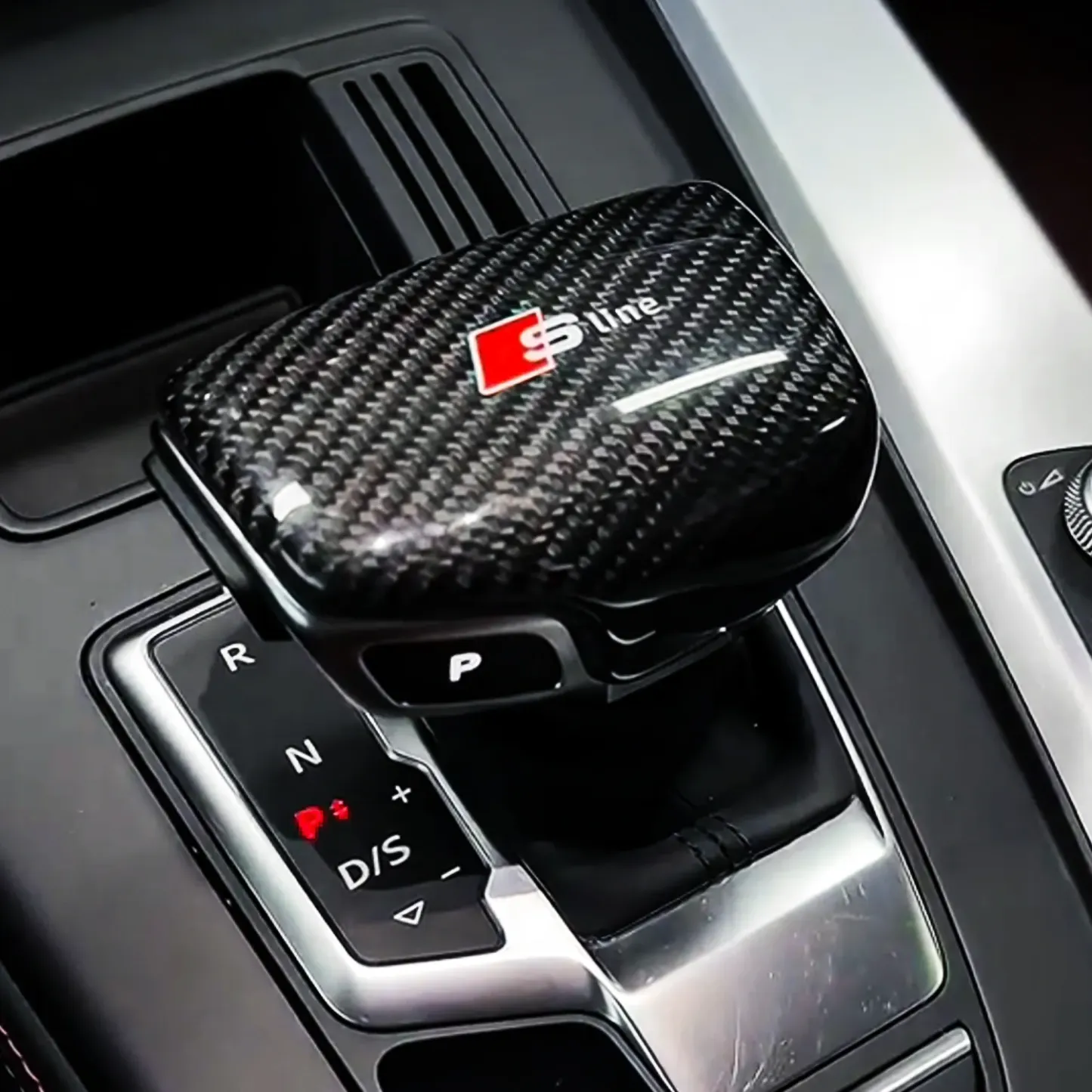 Audi B9.5 Carbon Fiber Interior Styling Kit: Gear Knob Trim, 7-Piece Dash Trims & Premium Alloy Key Cover