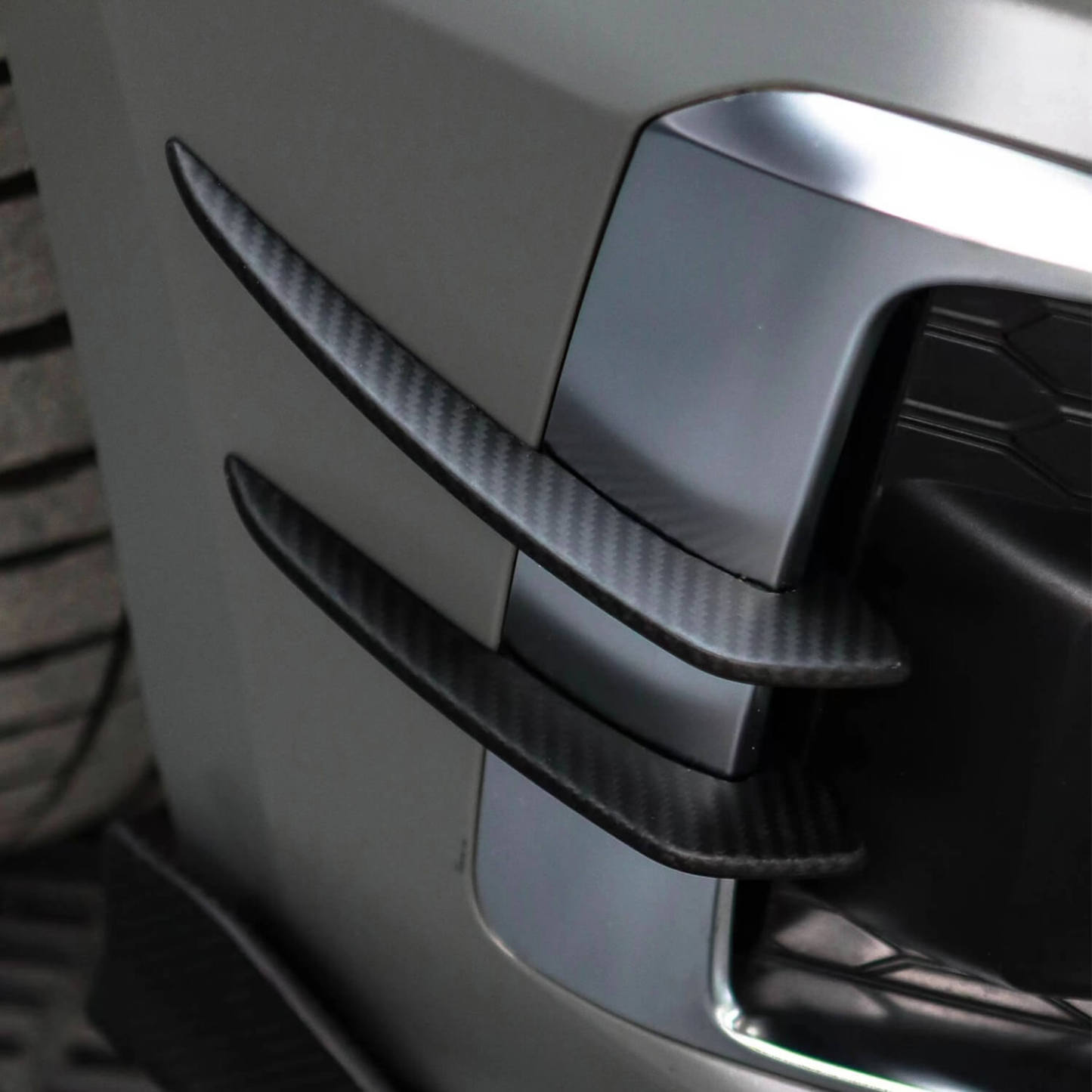 Audi A5/S5 Carbon Fiber Front Splitter Canard – Precision Fit & Style