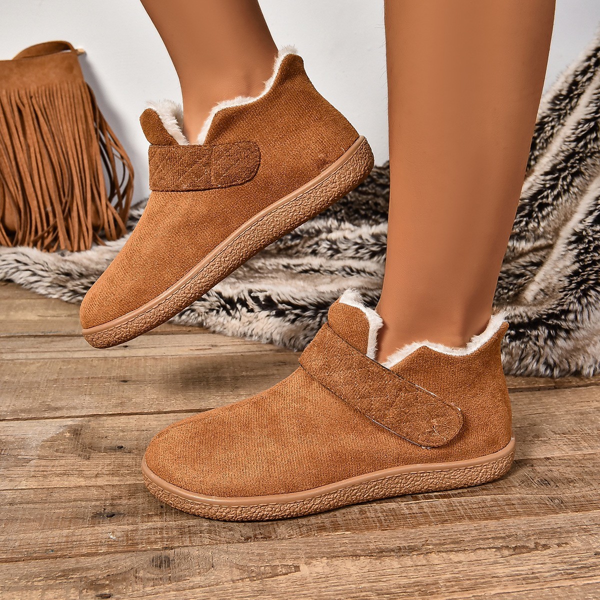 Winter velvet flat round toe cotton boots