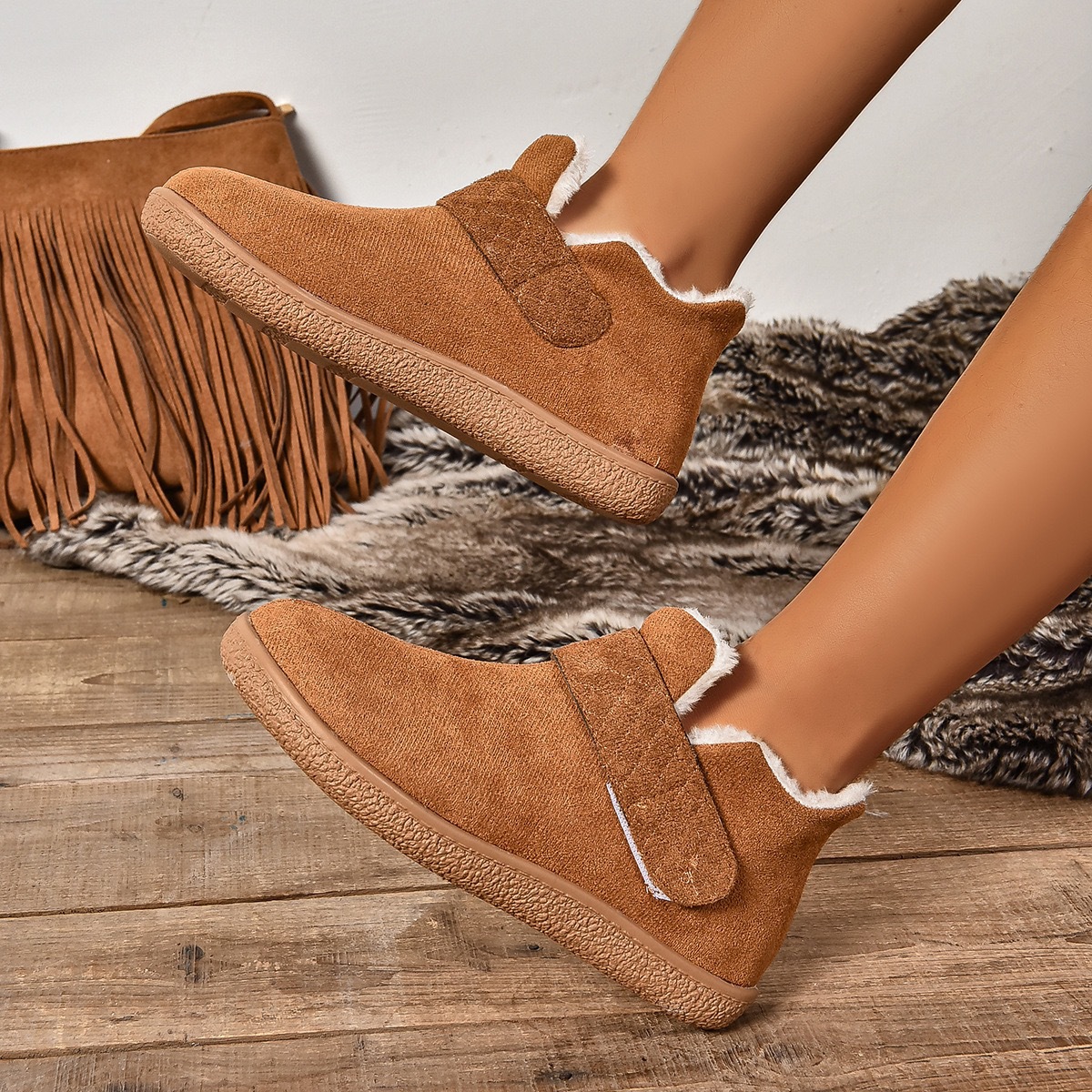 Winter velvet flat round toe cotton boots