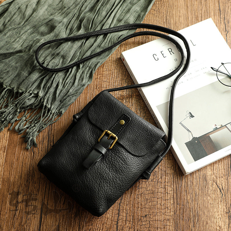 Vintage Vege Tanned Leather Mini Cellphone Bag