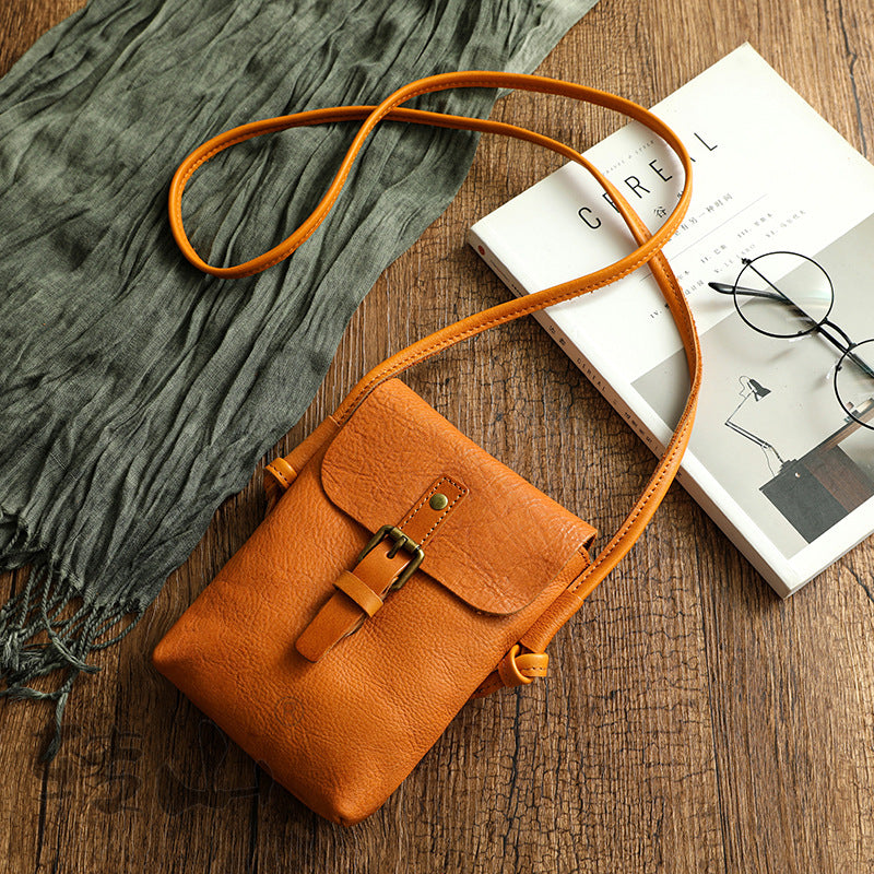 Vintage Vege Tanned Leather Mini Cellphone Bag