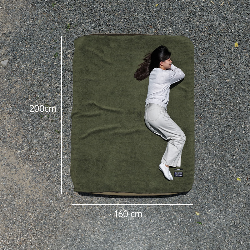 Coody Lamb wool cushion