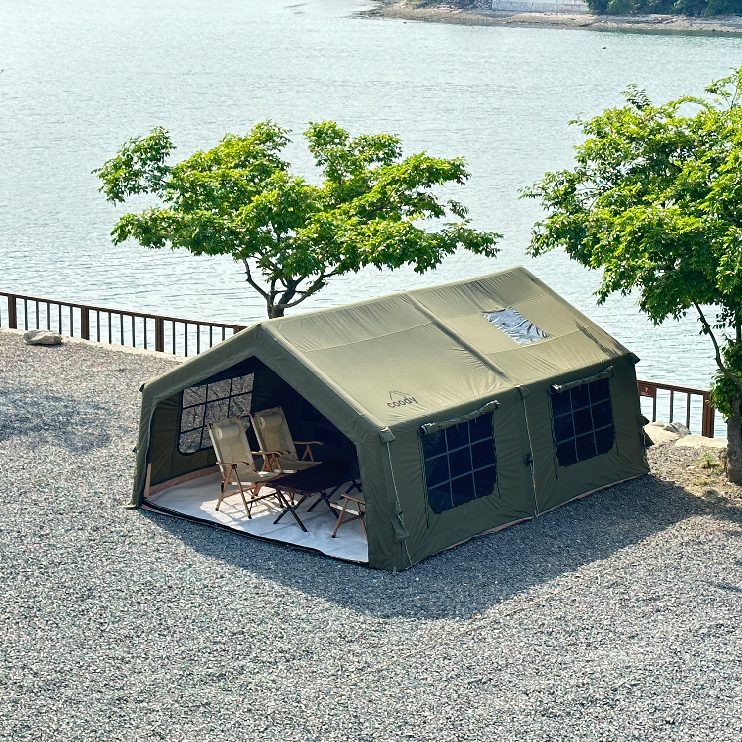 Coody 17.2 inflatable tent