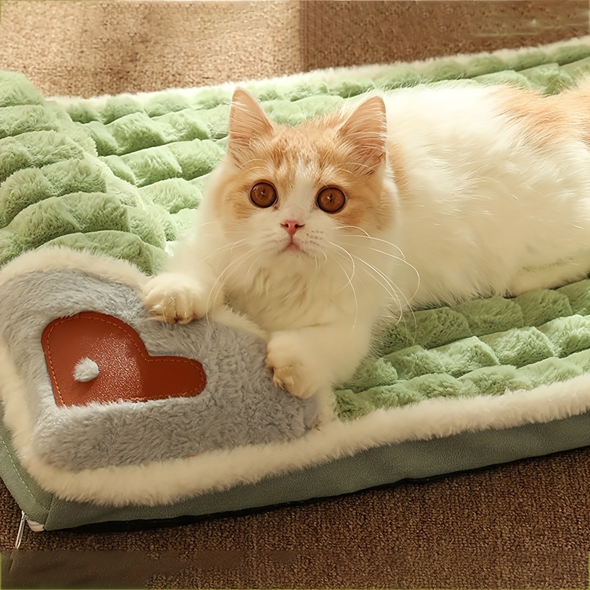 Comfortable And Thickened Cat Bed, Cat Sleeping Mat, Cat Stepping Milk Mat, Detachable And Washable Cat Bed Pet Supplies