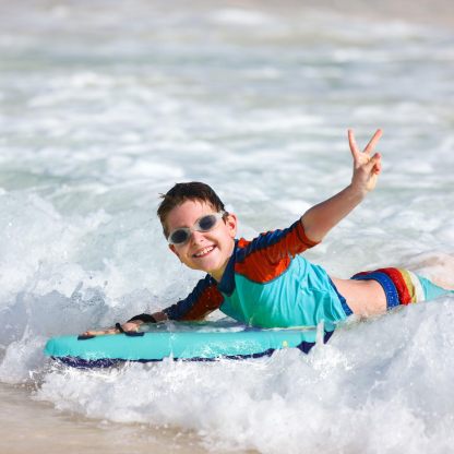 Portable Inflatable Surfboard for Outdoors