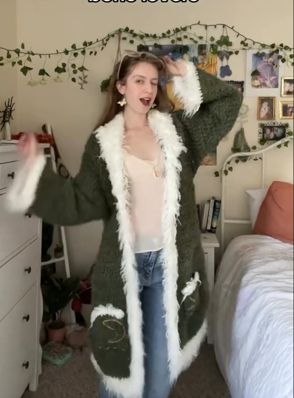 Callistari Bohemian Crochet Patterned Wool Woat