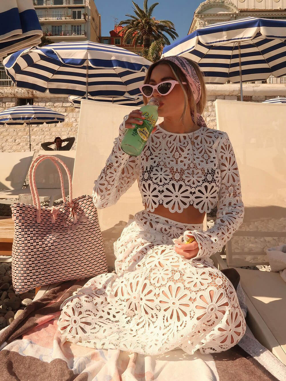 Elegant Slim Cutout Lace Top + Half-body Skirts Set-Mesadic