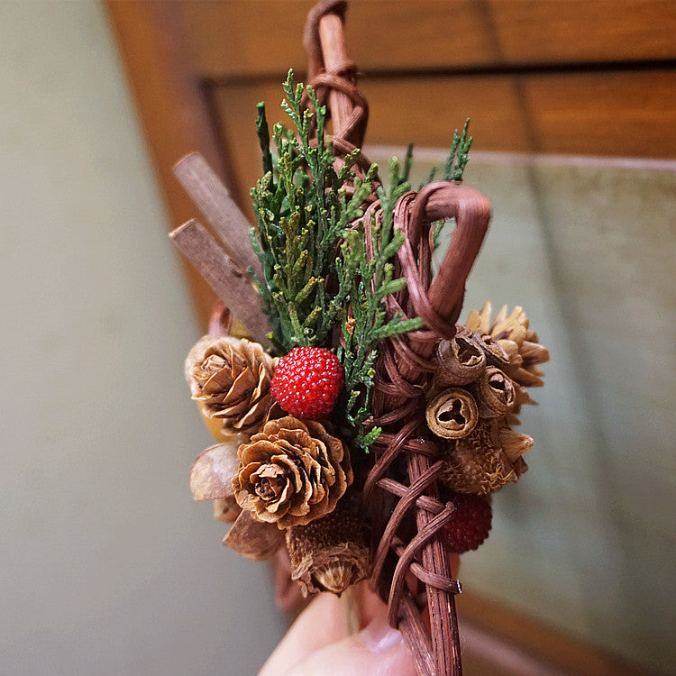 Christmas Decoration Pendant - Forest Pine Cone Bell Car Hanging-CALLISTARI