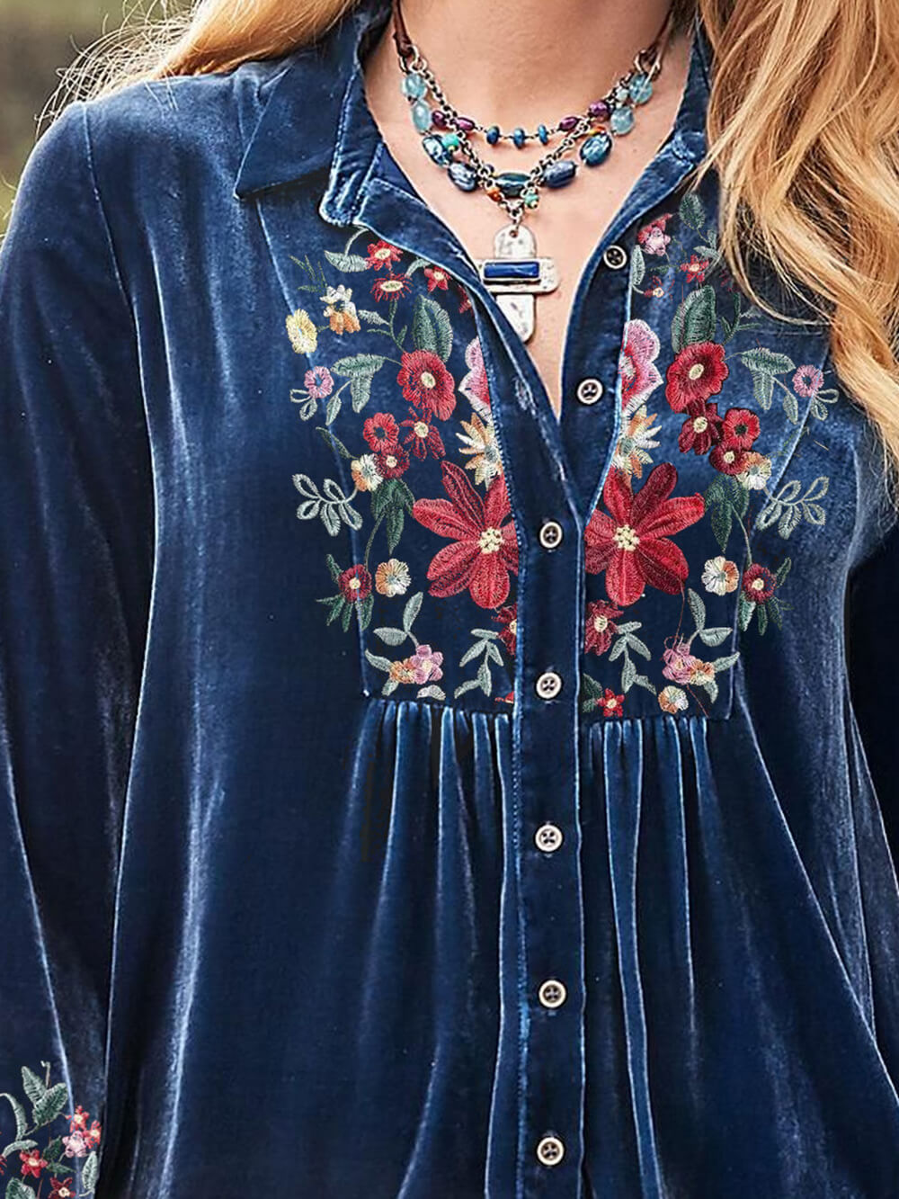 Embroidery Velvet Flutter Sleeve Top-CALLISTARI