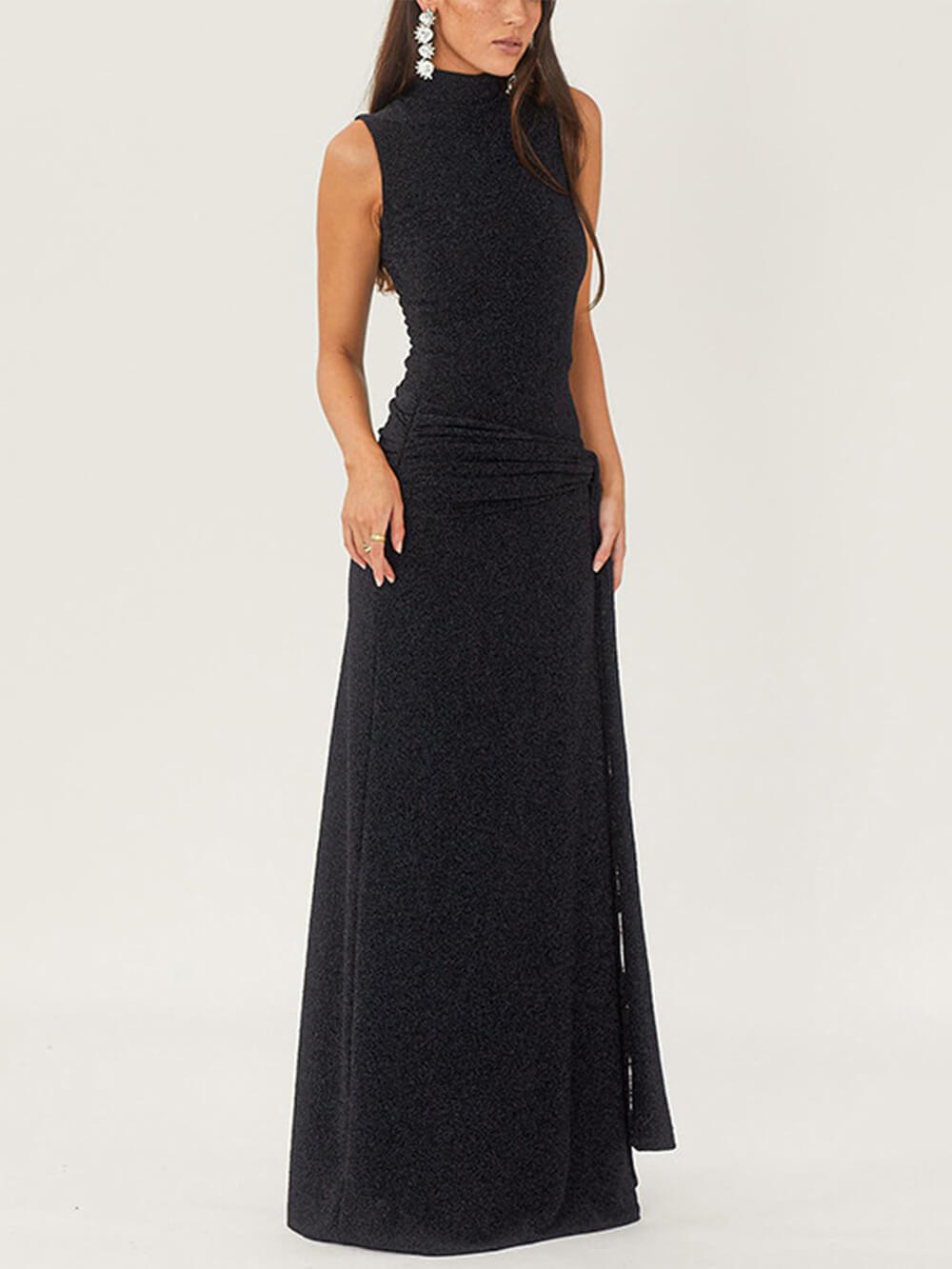 High-Necked Sleeveless Long Dress With Ribbons And Bright Silk-CALLISTARI