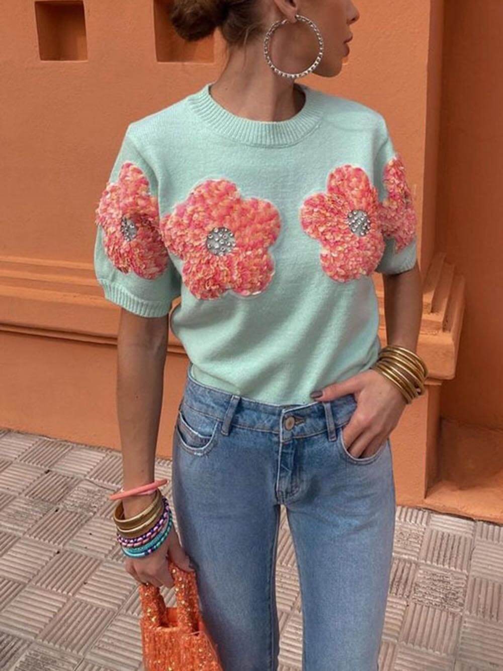 Sweet Contrast Color Flower Round Neck Short Sleeve Sweater-CALLISTARI