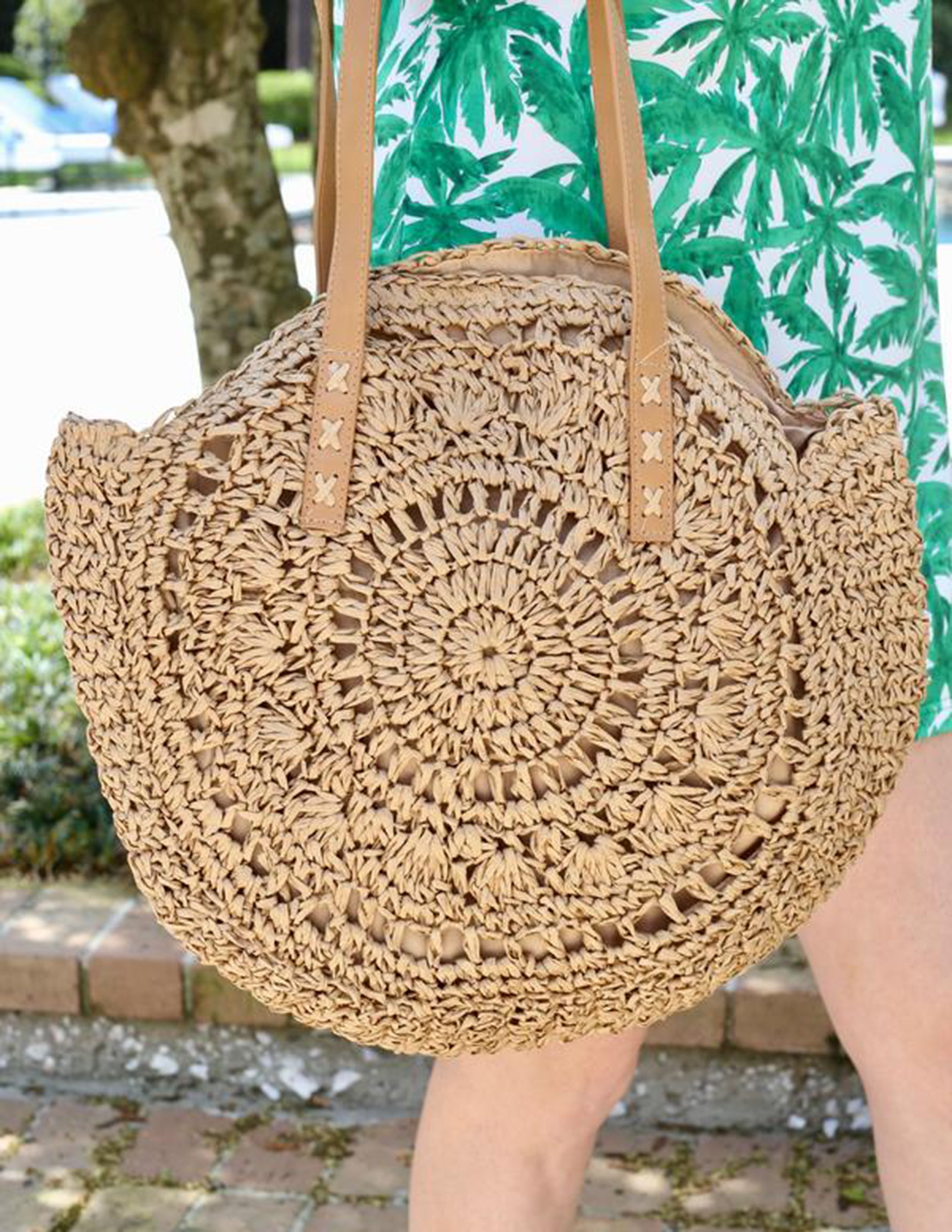 Round Straw Tote Bag-CALLISTARI
