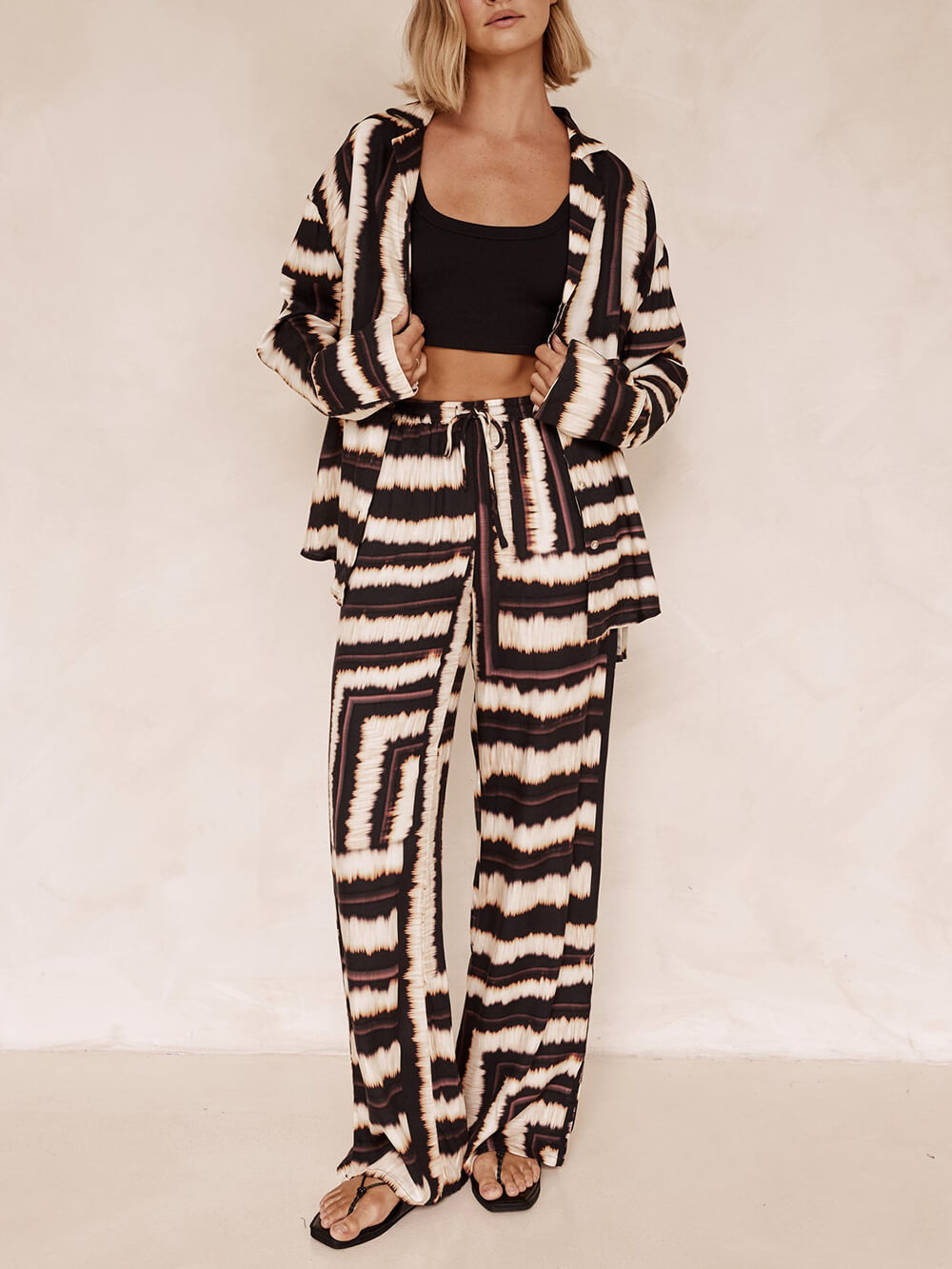 Signature Strip Textured Chocolate Print Baggy Pants-Set-Mesadic