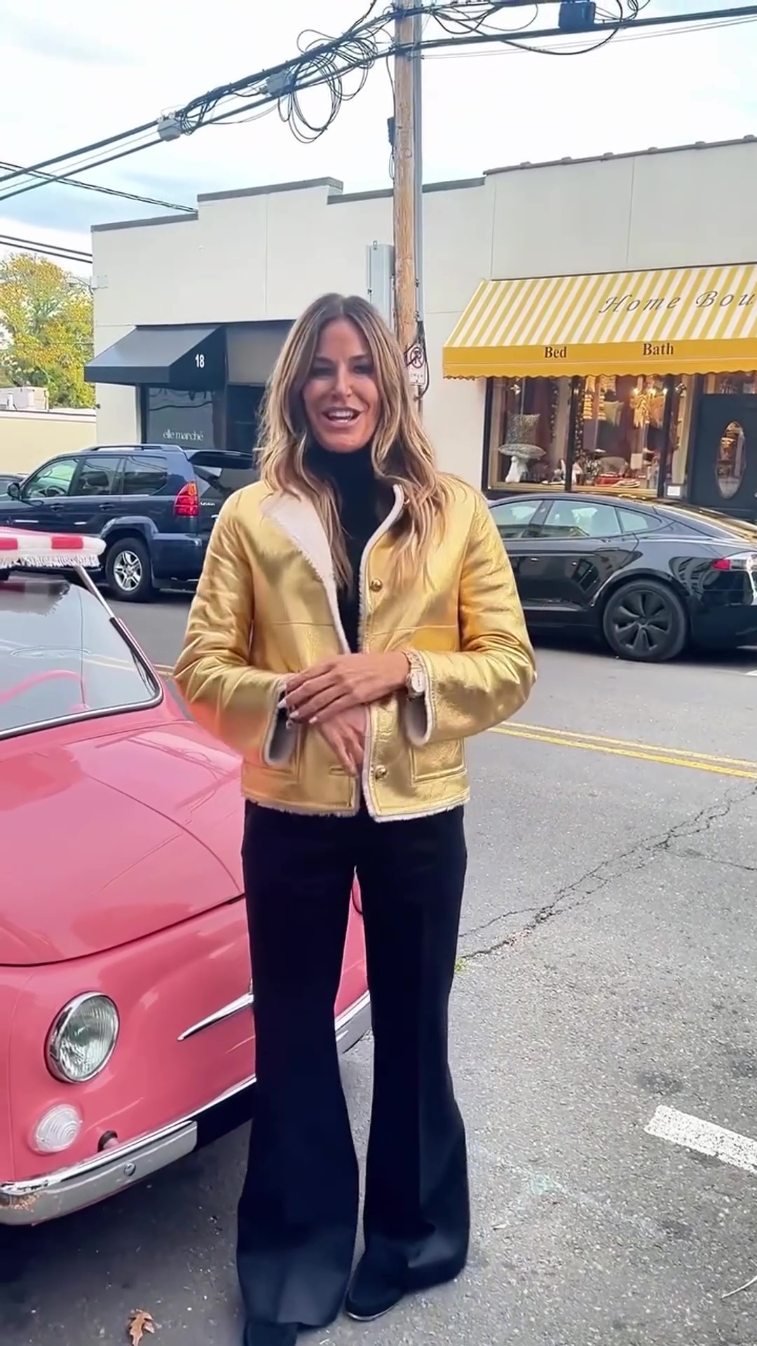 Designer Goldpelz-Kurzmantel