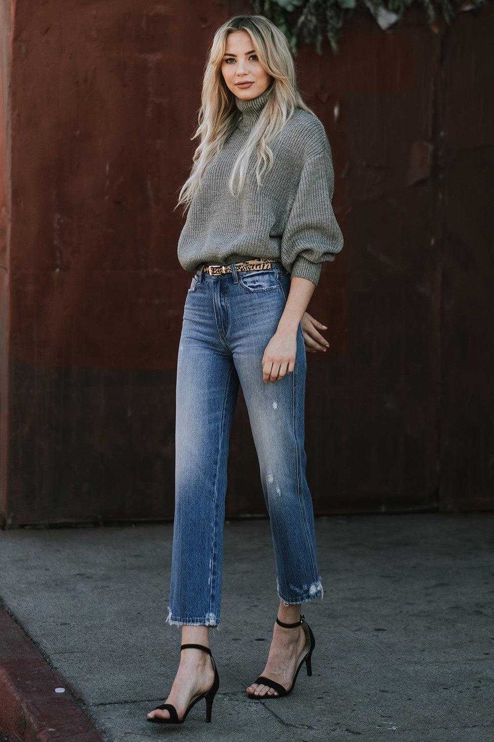 Vervet Super High Rise Distressed Hem Crop Straight Jeans-Mesadic