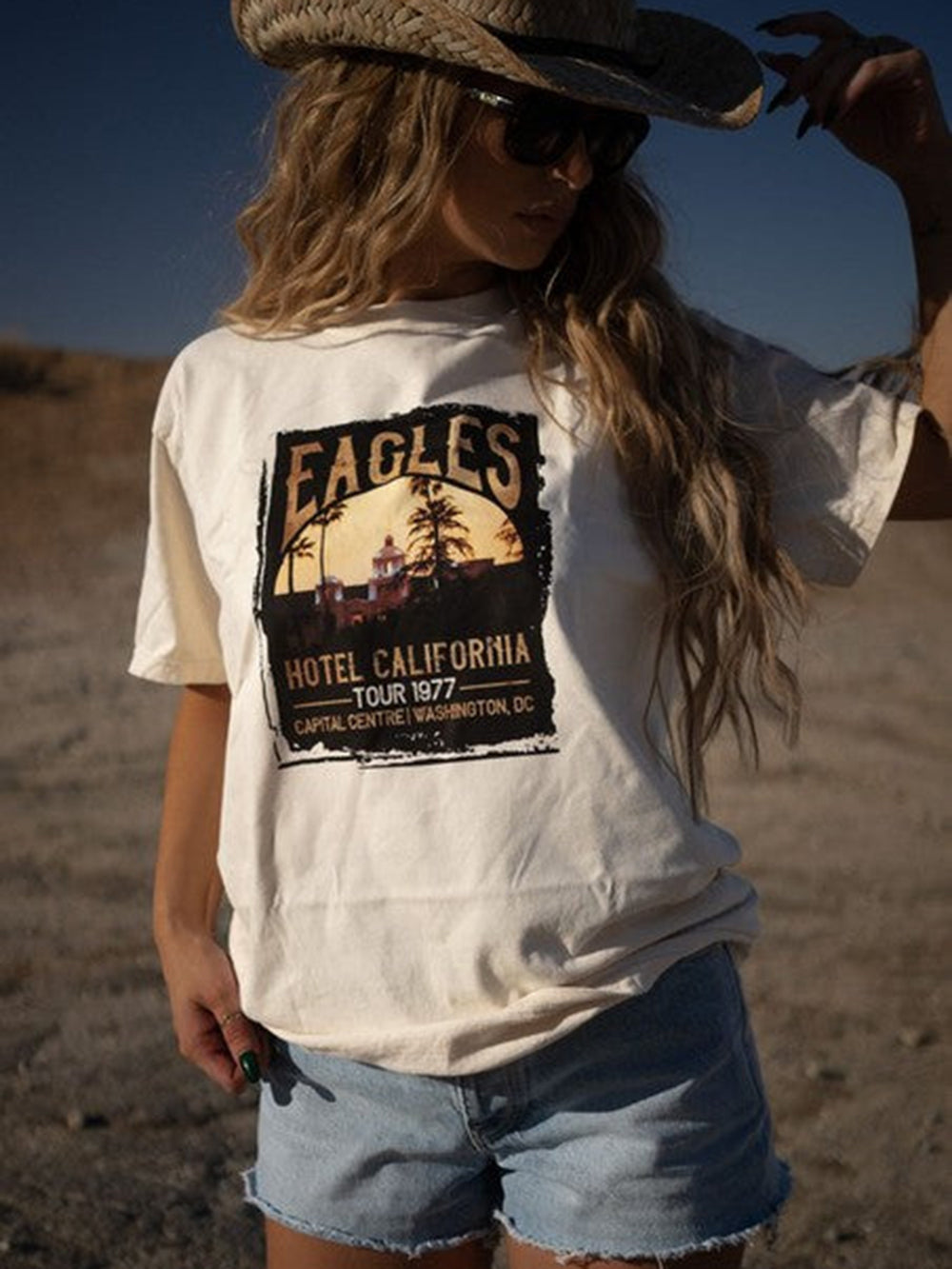 Eagles Hotel California Music Fest Tee-CALLISTARI