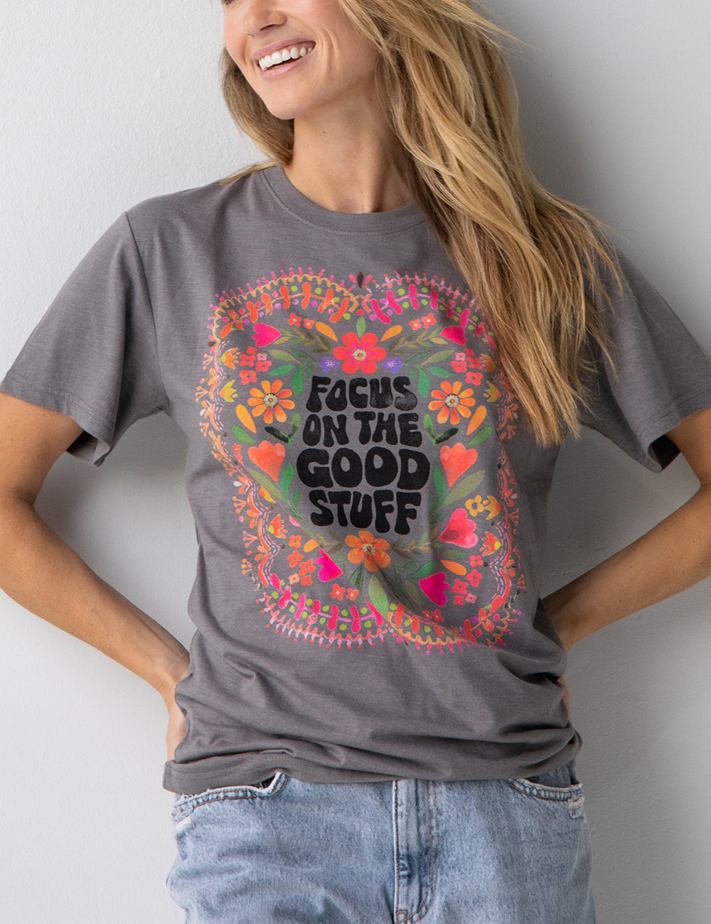 Focus On The Good Stuff Oversize Tee-CALLISTARI