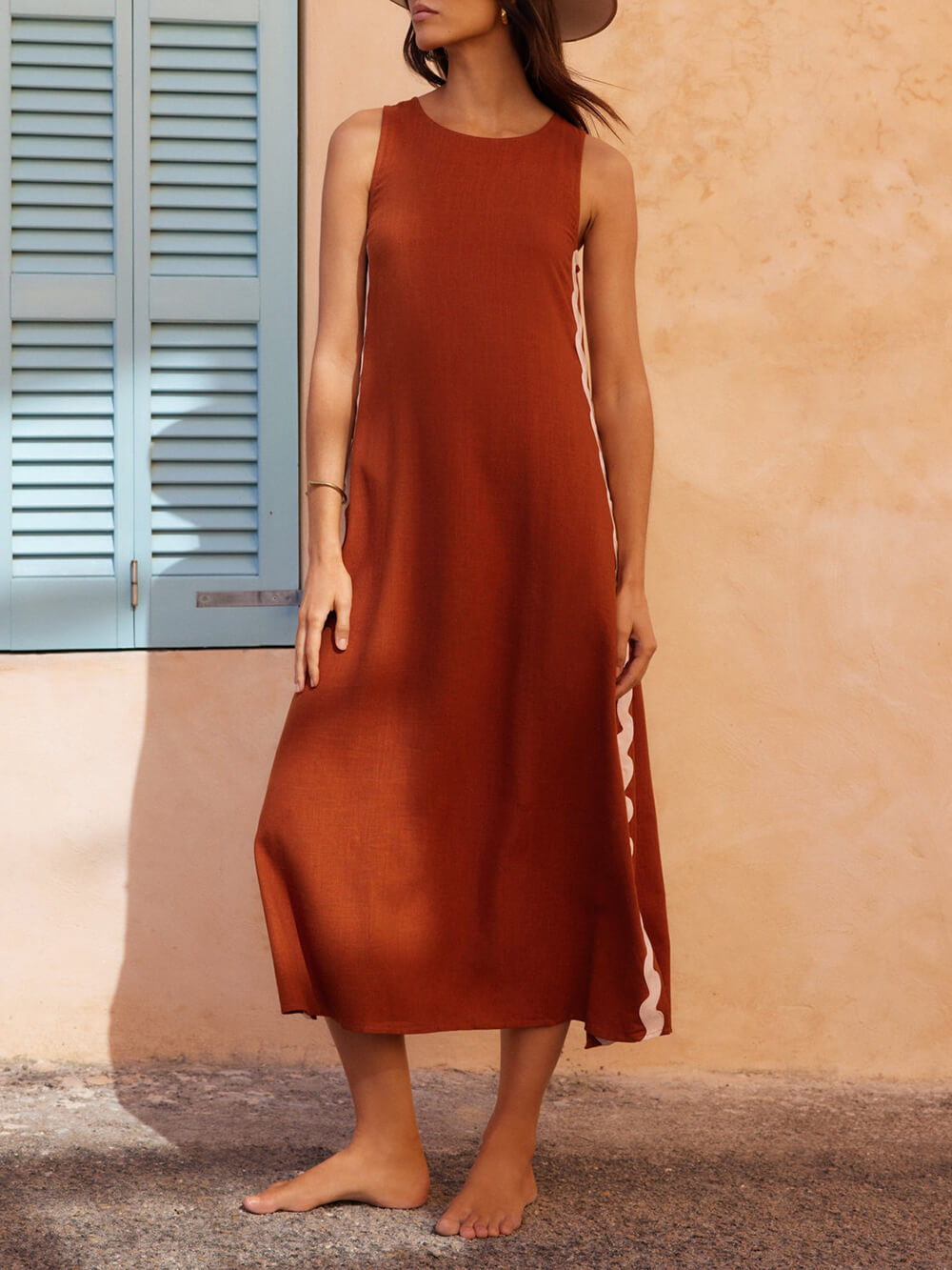 Side Wave Stripes Embellished Side Slit Loose Dress-CALLISTARI
