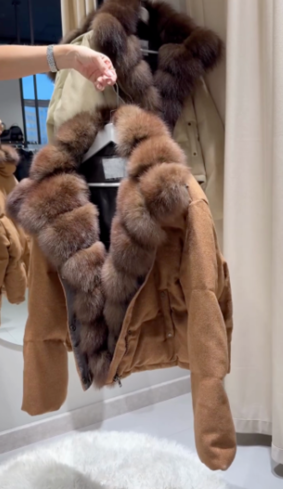 Neutral-colored practical coat