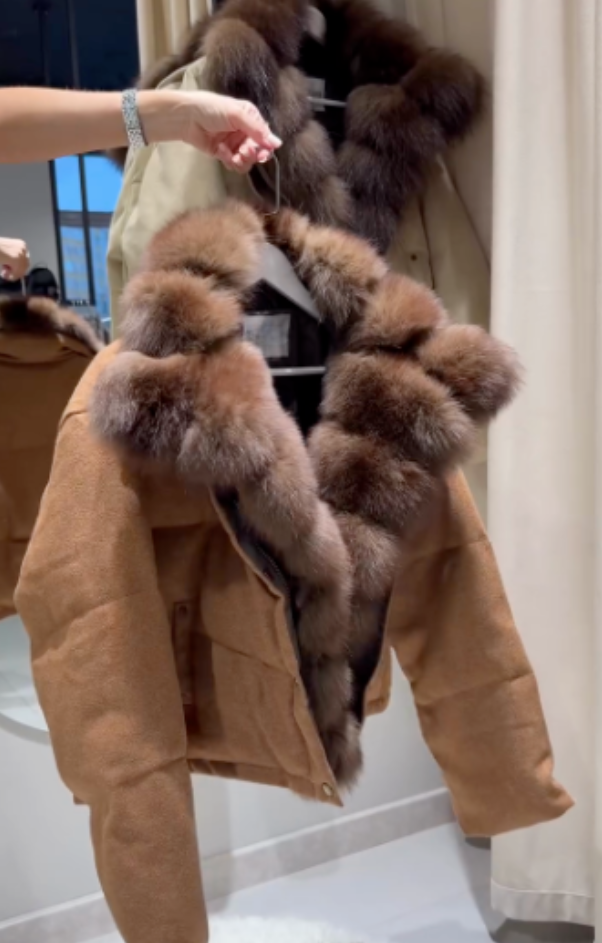 Neutral-colored practical coat