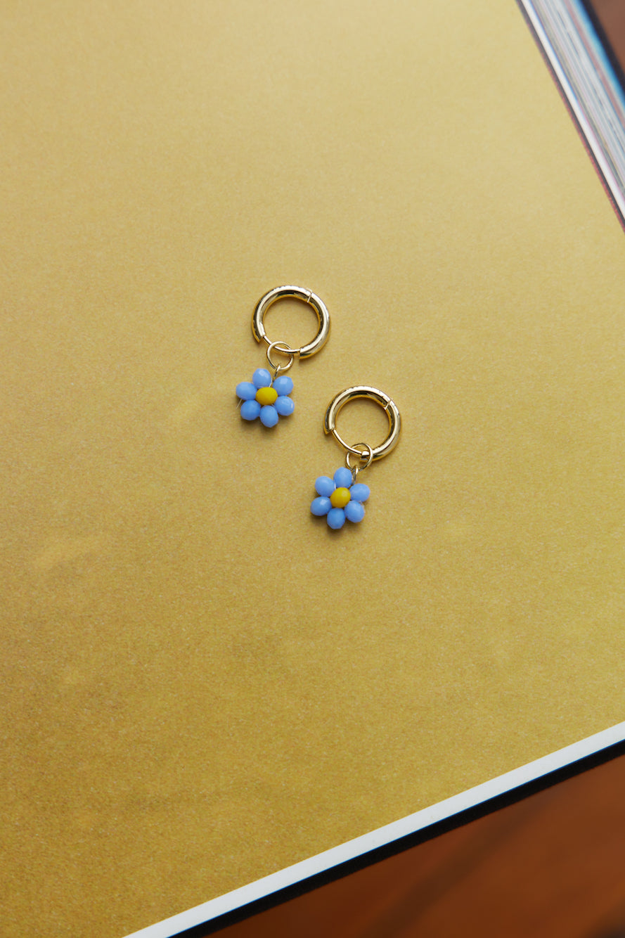 14K Gold Plated Cute As A Daisy Earrings Dark Blue-CALLISTARI