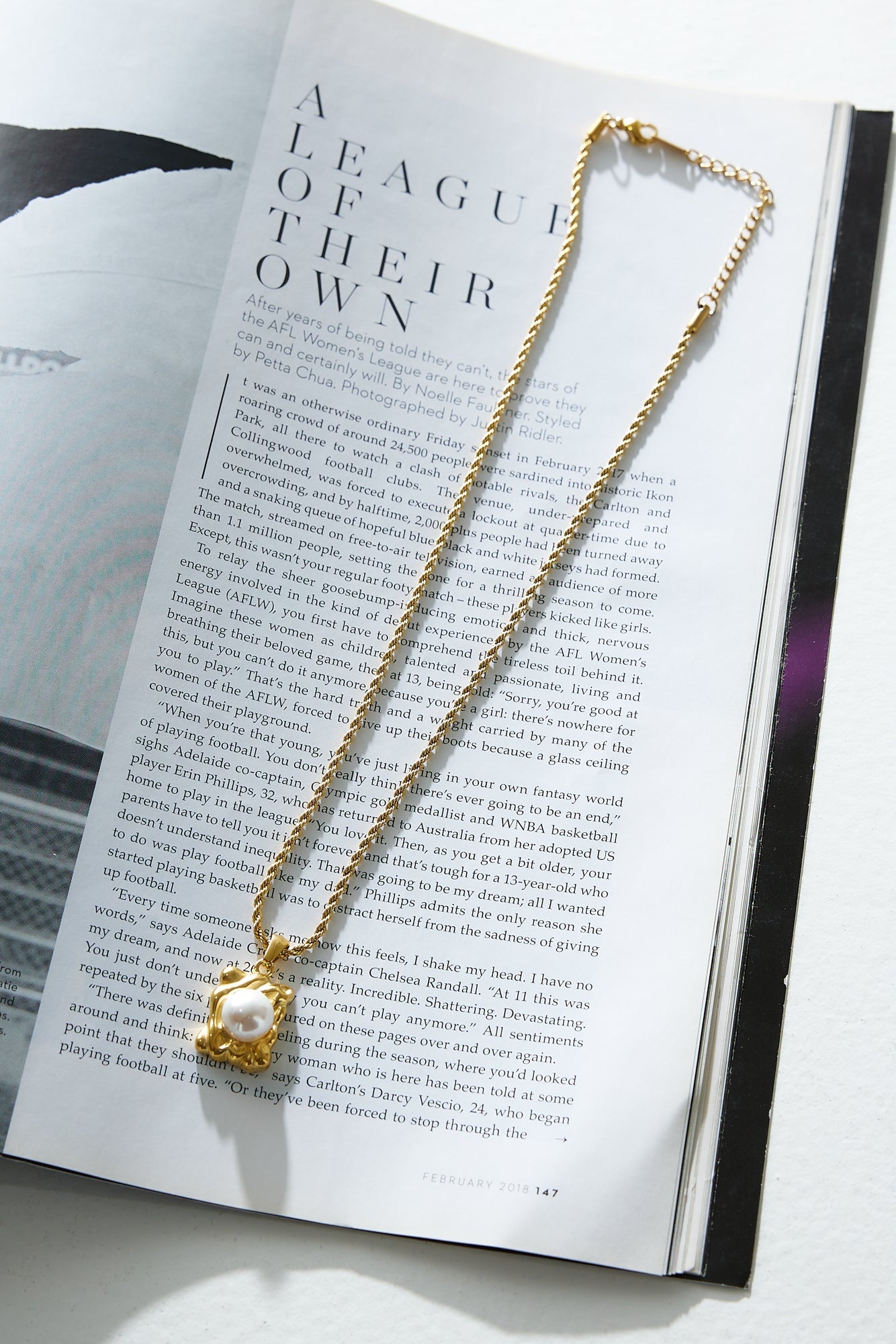 18k Gold Plated Vintage Love Necklace Gold-CALLISTARI