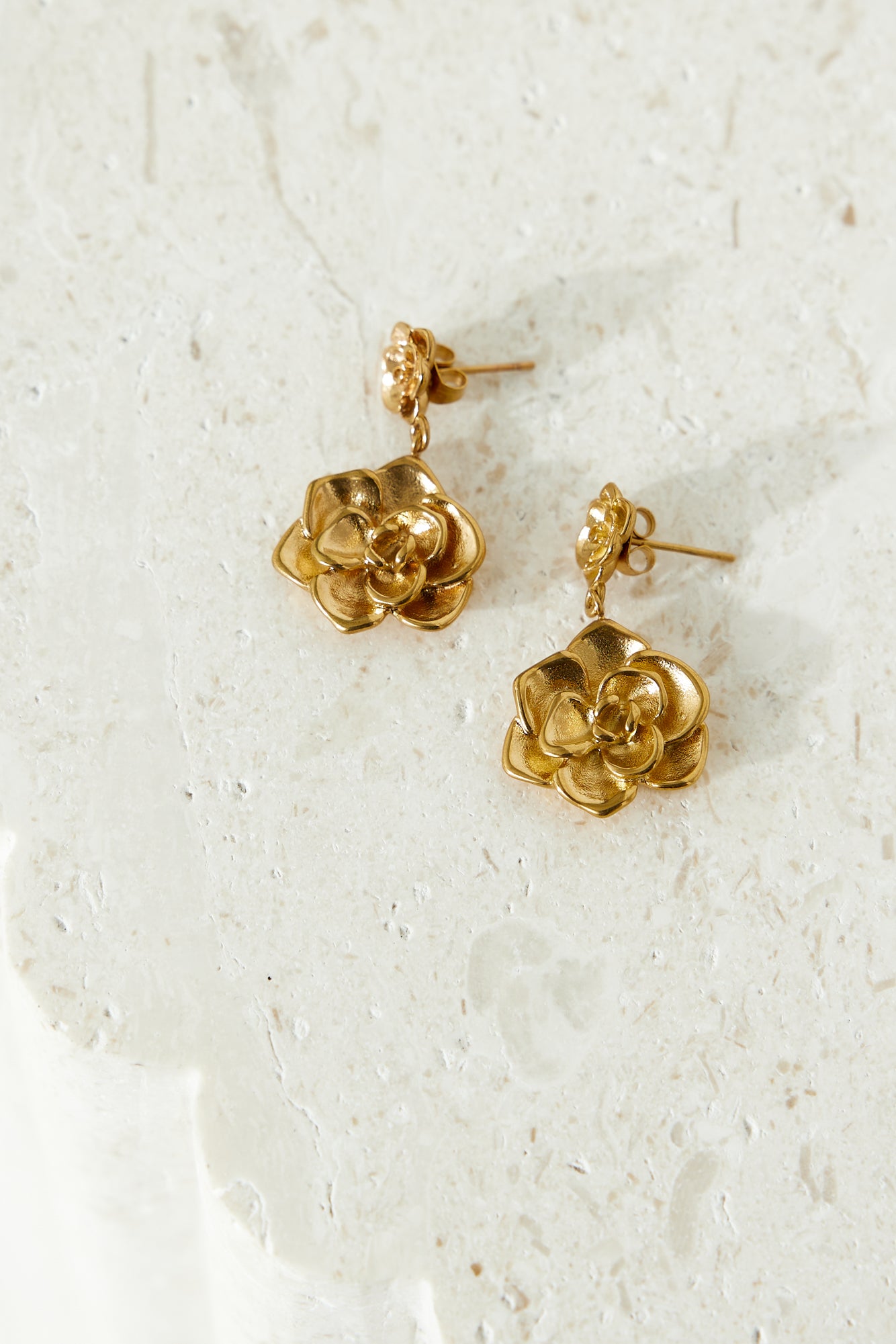 18k Gold Plated Full Bloom Earrings Gold-CALLISTARI