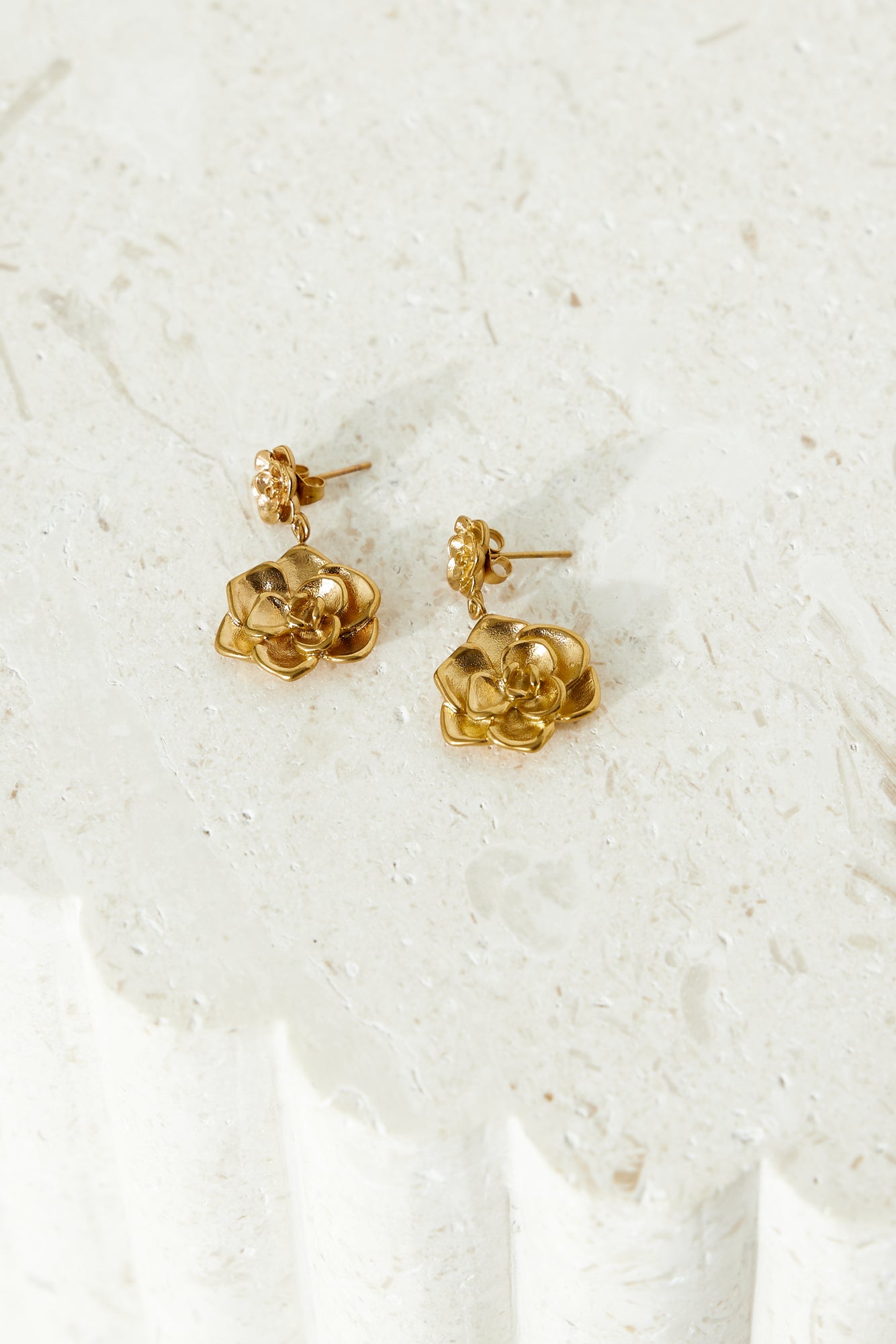 18k Gold Plated Full Bloom Earrings Gold-CALLISTARI
