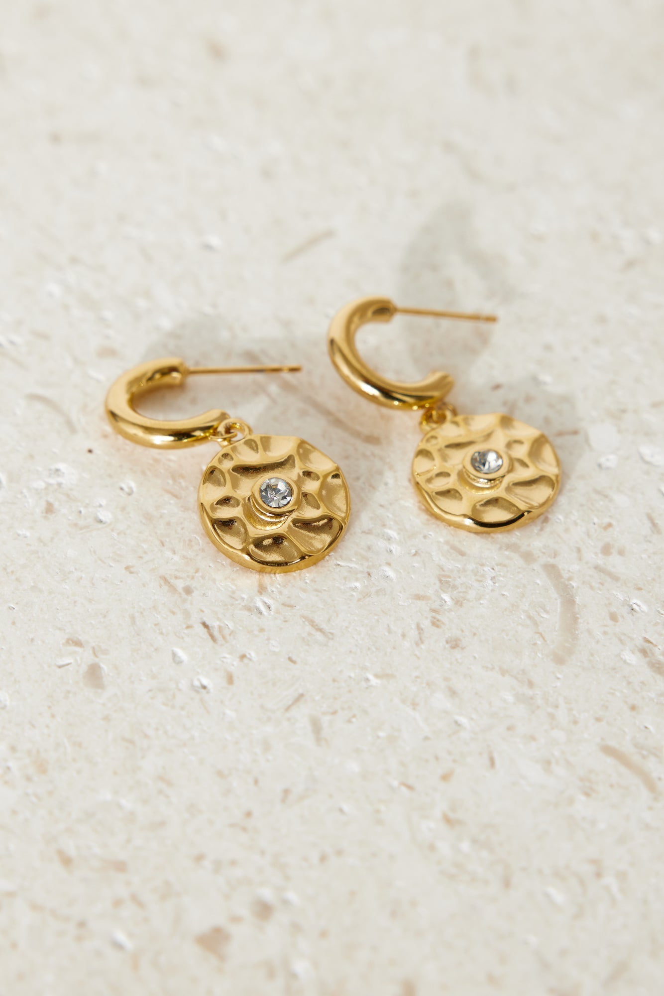18k Gold Plated Serving Diamonds Earrings Gold-CALLISTARI