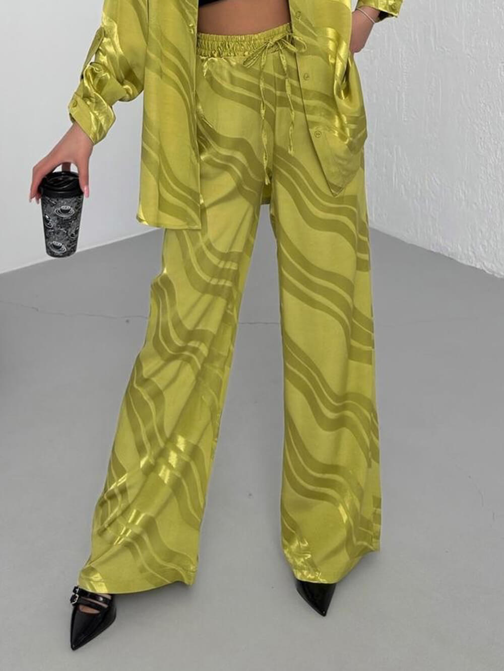 Callistari Unique Wave Print Elastic Waist Loose Wide Leg Pants-CALLISTARI